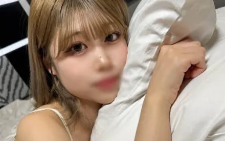 FC2-PPV-4625421 白皙美腿D罩杯纤细身材