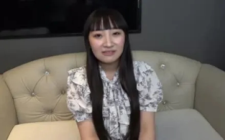 FC2-PPV-4717671 她乞求在她紧致的小穴中射精