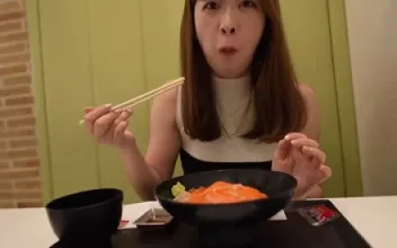 FC2-PPV-4538520 前地方播音员喜欢美女熟女