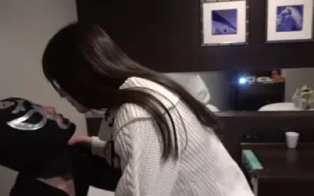 FC2-PPV-4729855 超出想象的闷骚超级淫乱鸡巴爱好大学生被两根肉棒插入高潮