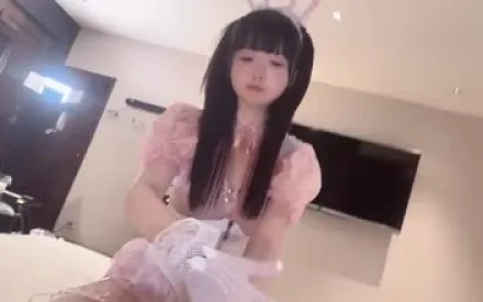 FC2-PPV-4734294 沉浸感MAX的兔子种付体验