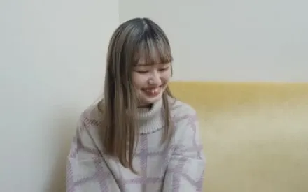 FC2-PPV-3319516 对皮肤好的少女施行了强X洗礼