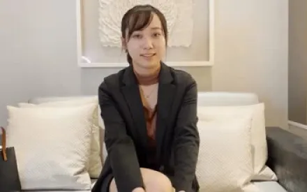 FC2-PPV-2953529 她因生猛的阴茎而发出愉悦的呻吟一次又一次地高潮