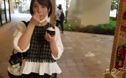 FC2-PPV-1584241 前读者模特福冈物流公司公关OL